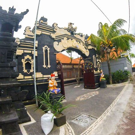 Putu Guest House Canggu Zewnętrze zdjęcie